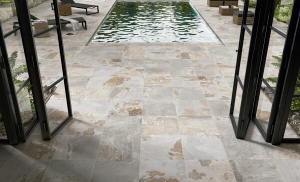 CASTLEFORD GRIS 60x60 20mm scaled 1